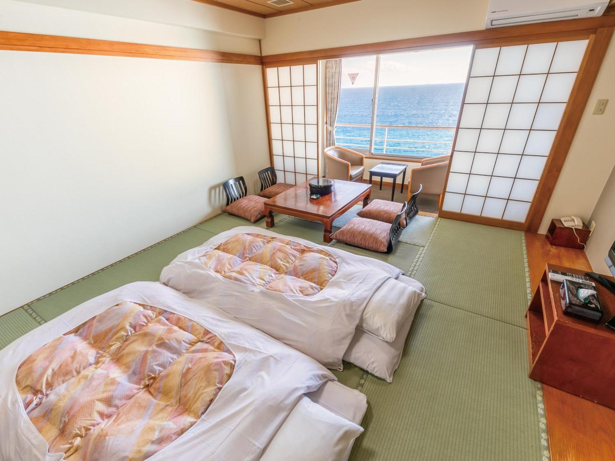 Apartemen studio 34 m² dengan 1 kamar mandi pribadi di Higashiizu Ruang foto